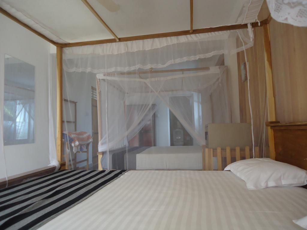 Sky Garden Mini Hotel Mirissa Exterior photo