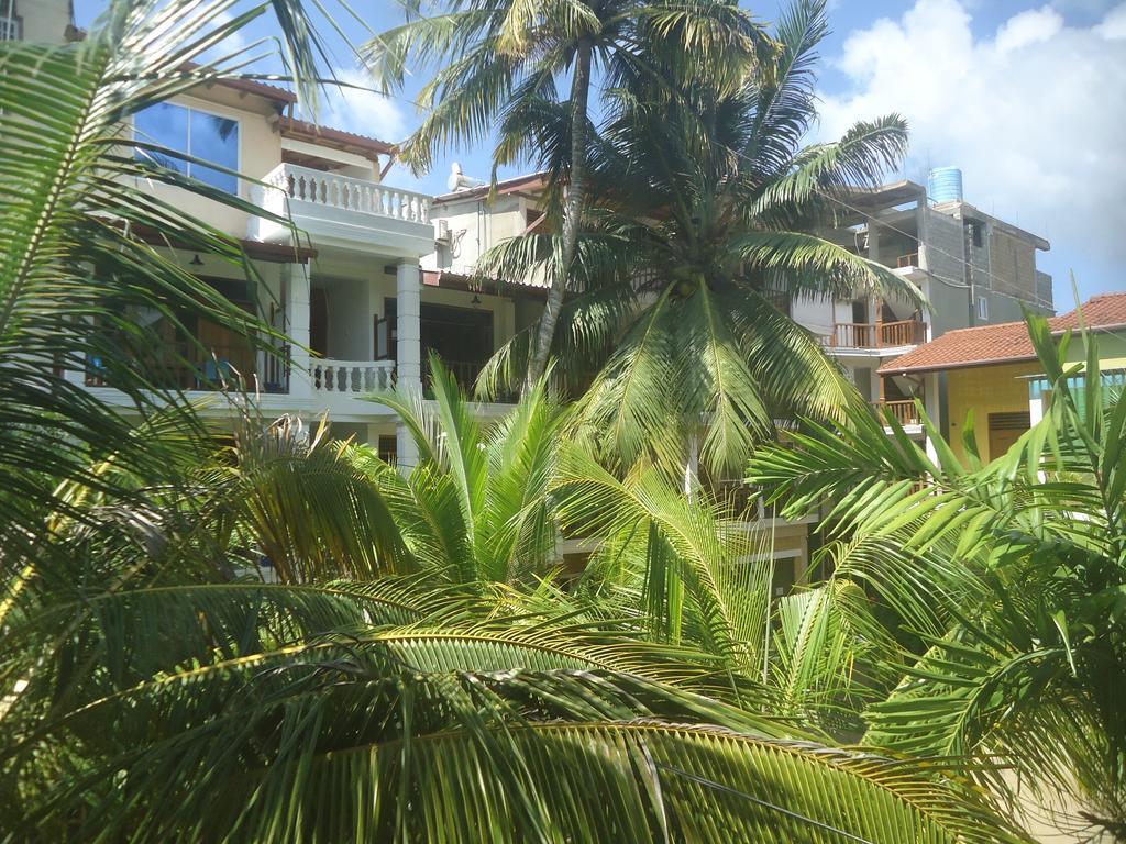 Sky Garden Mini Hotel Mirissa Exterior photo